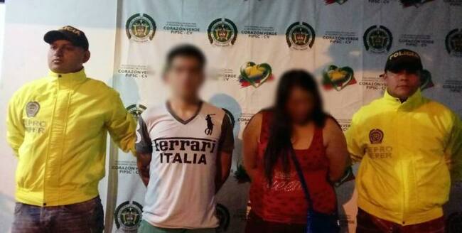 La pareja de esposos son responsabilizados del abuso sexual a dos pequeñas niñas. Una de 5 y otra de 7 años.