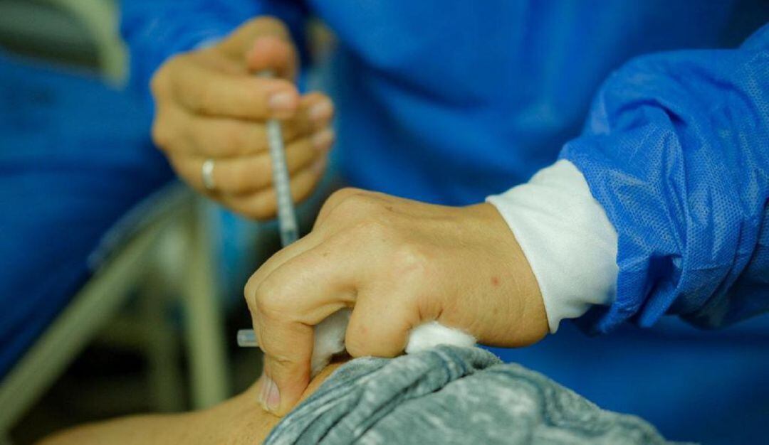 La autoridad de salud exigió garantizar rastreo a contactos de casos sospechosos e instalar unidades móviles de atención