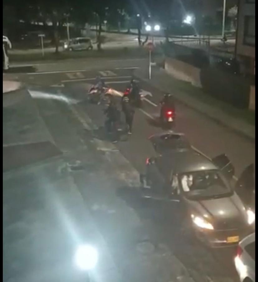 Cortesía / captura de pantalla atraco en el barrio Cedritos