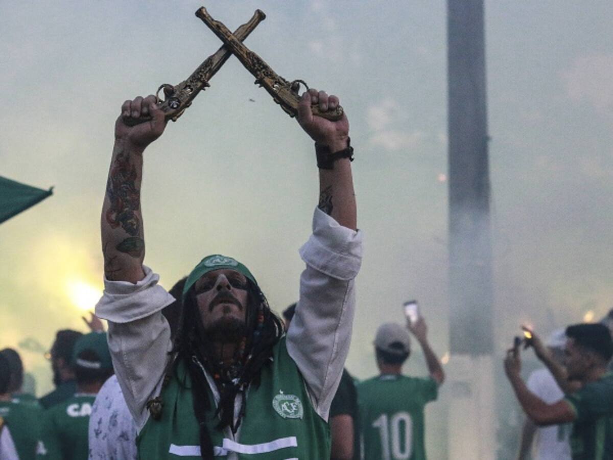Se disculpa hincha del Nacional de Uruguay que se burló de Chapecoense