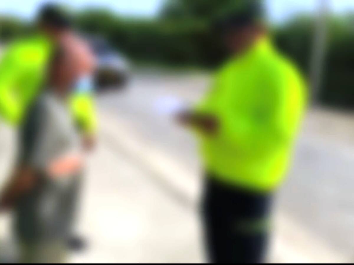 Rector de jardín infantil y conductor de bus escolar fueron detenidos por delitos sexuales