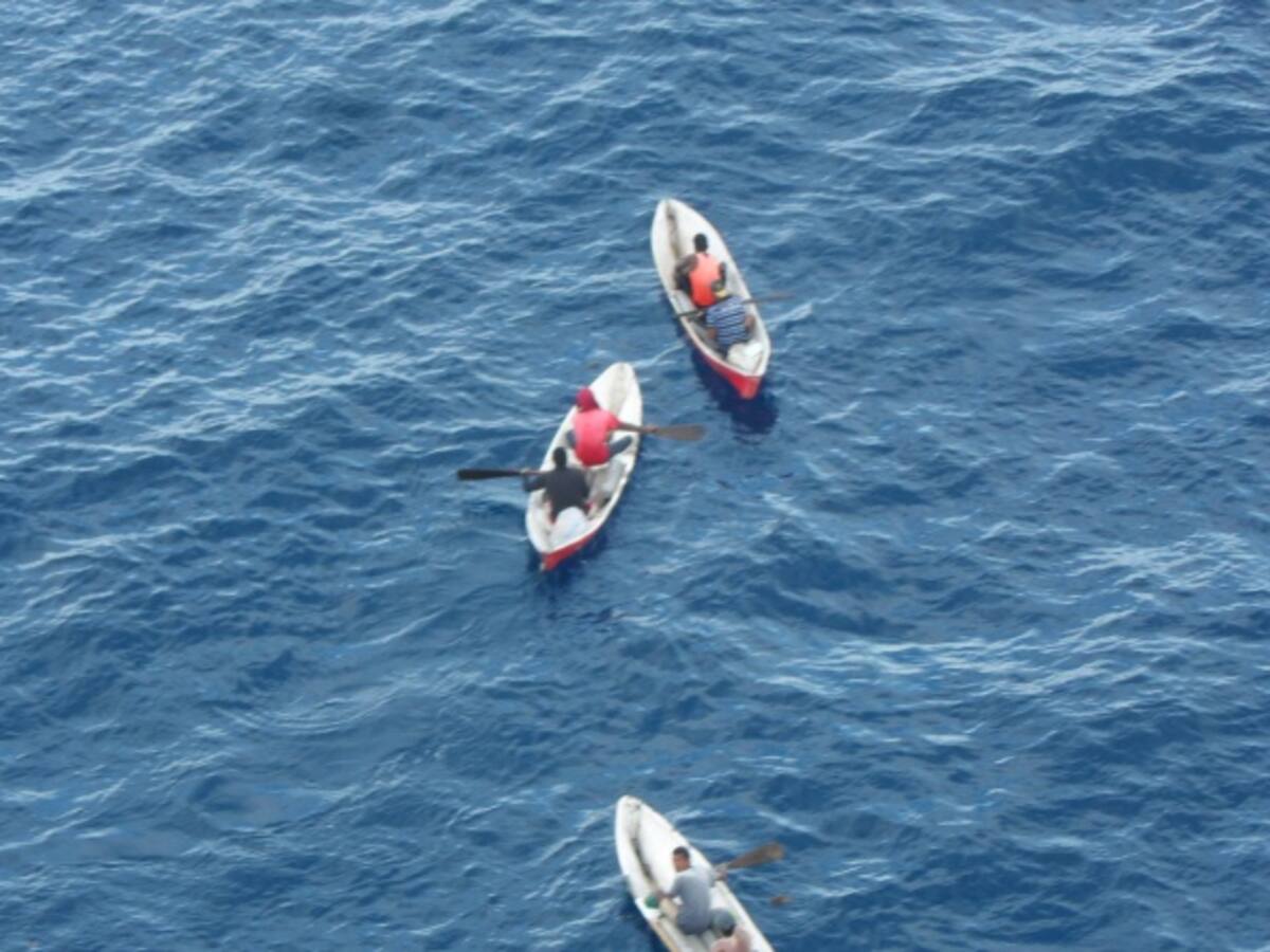 Seis pescadores hondureños fueron sorprendidos realizando pesca ilegal en aguas Colombianas