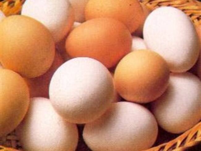 Inminente alza en los precios del huevo y el pollo: Fenavi