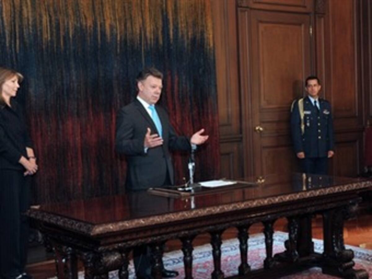 ‘Qué nadie nos diga con sofismas bastante mezquinos que debilitamos la seguridad’: Santos