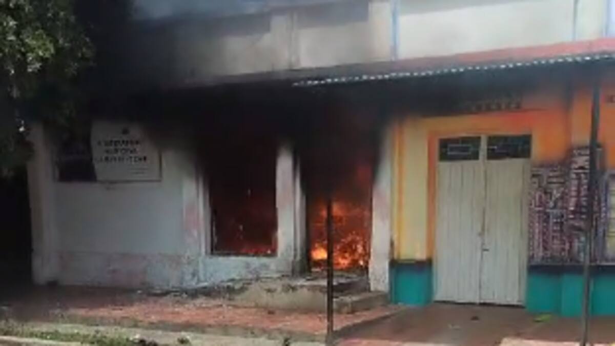 “Le roceó gasolina y le prendió fuego”: Policía sobre señalado de incendiar Registraduría