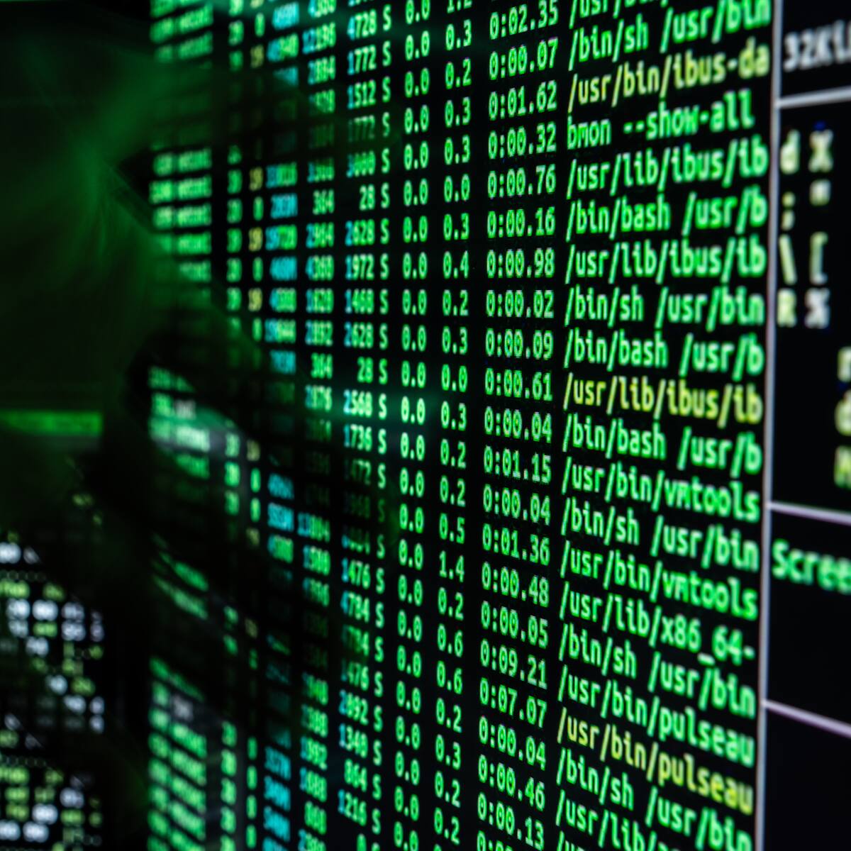 Publican datos de 38 millones de clientes del mayor banco privado ruso