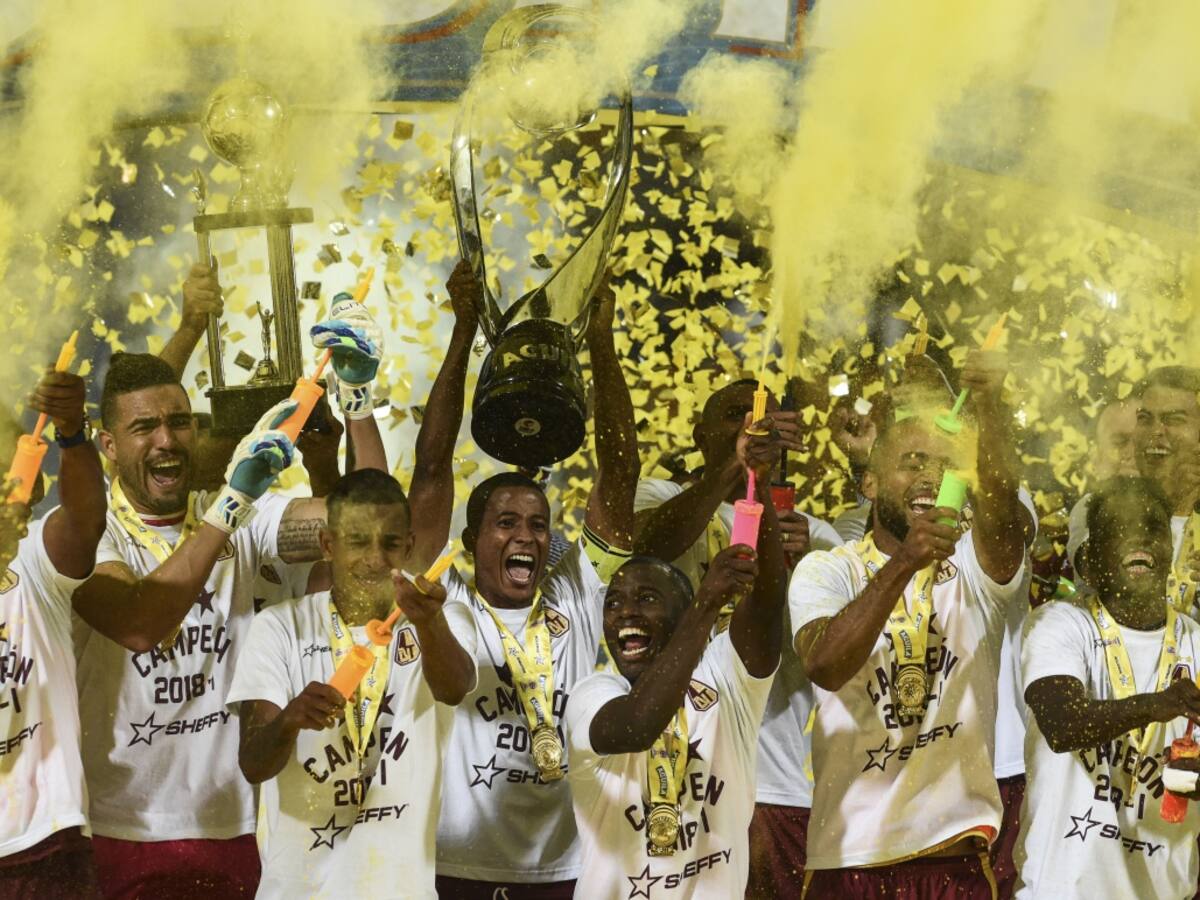 Gerardo Vallejo aconseja a Rafa Carrascal sobre cómo jugar ante el DIM