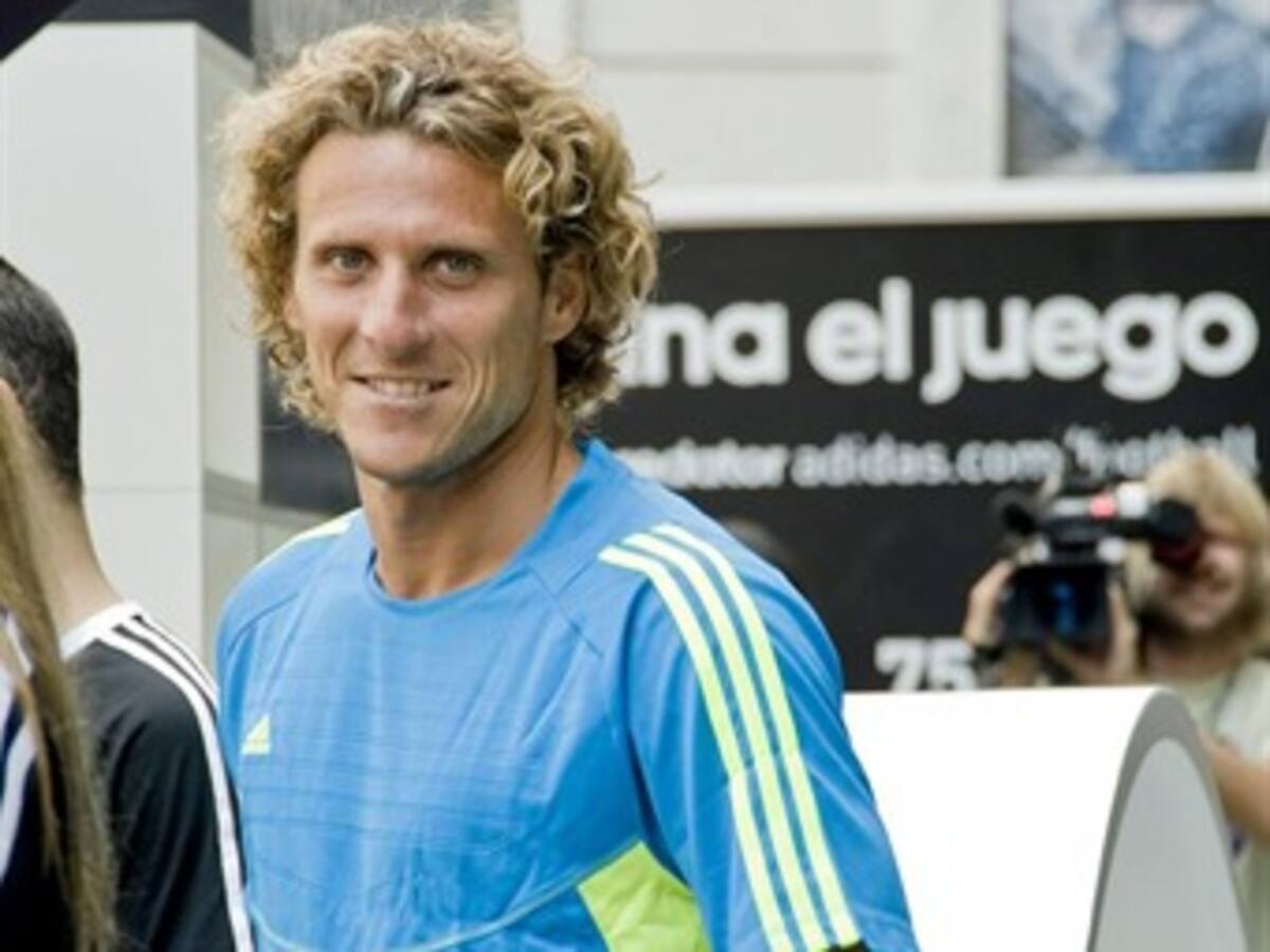 Diego Forlán cerró su vinculación al Inter de Milán
