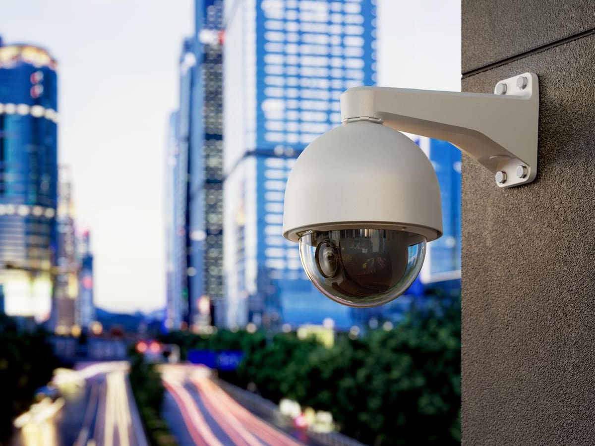 Feria de Seguridad en Bogotá presenta innovaciones con inteligencia artificial y control de acceso