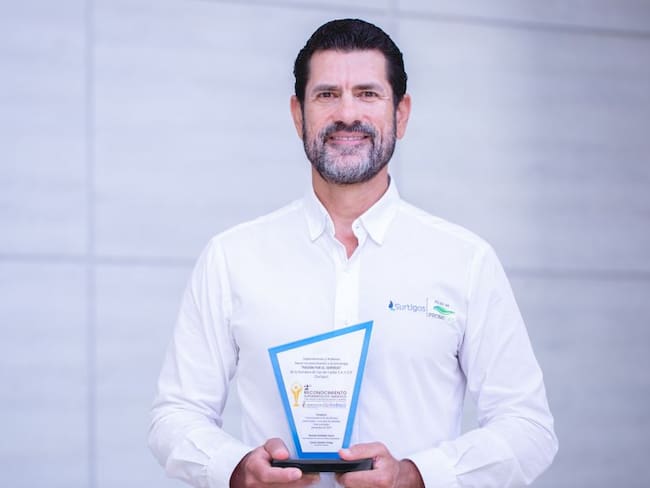 Surtigas gana premio como gran prestador de servicios en Colombia