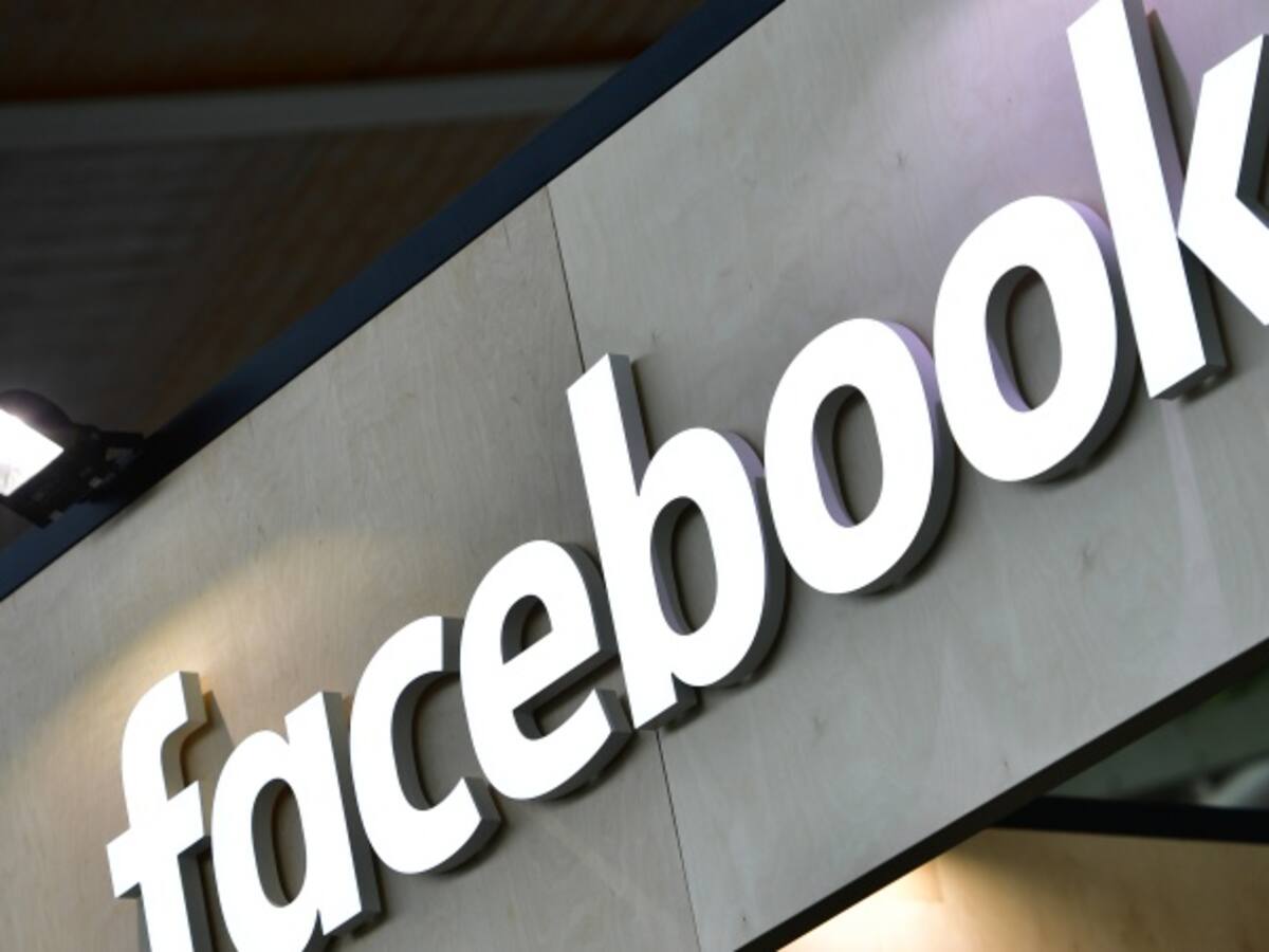 Lluvia de memes en Twitter tras la caída de Facebook