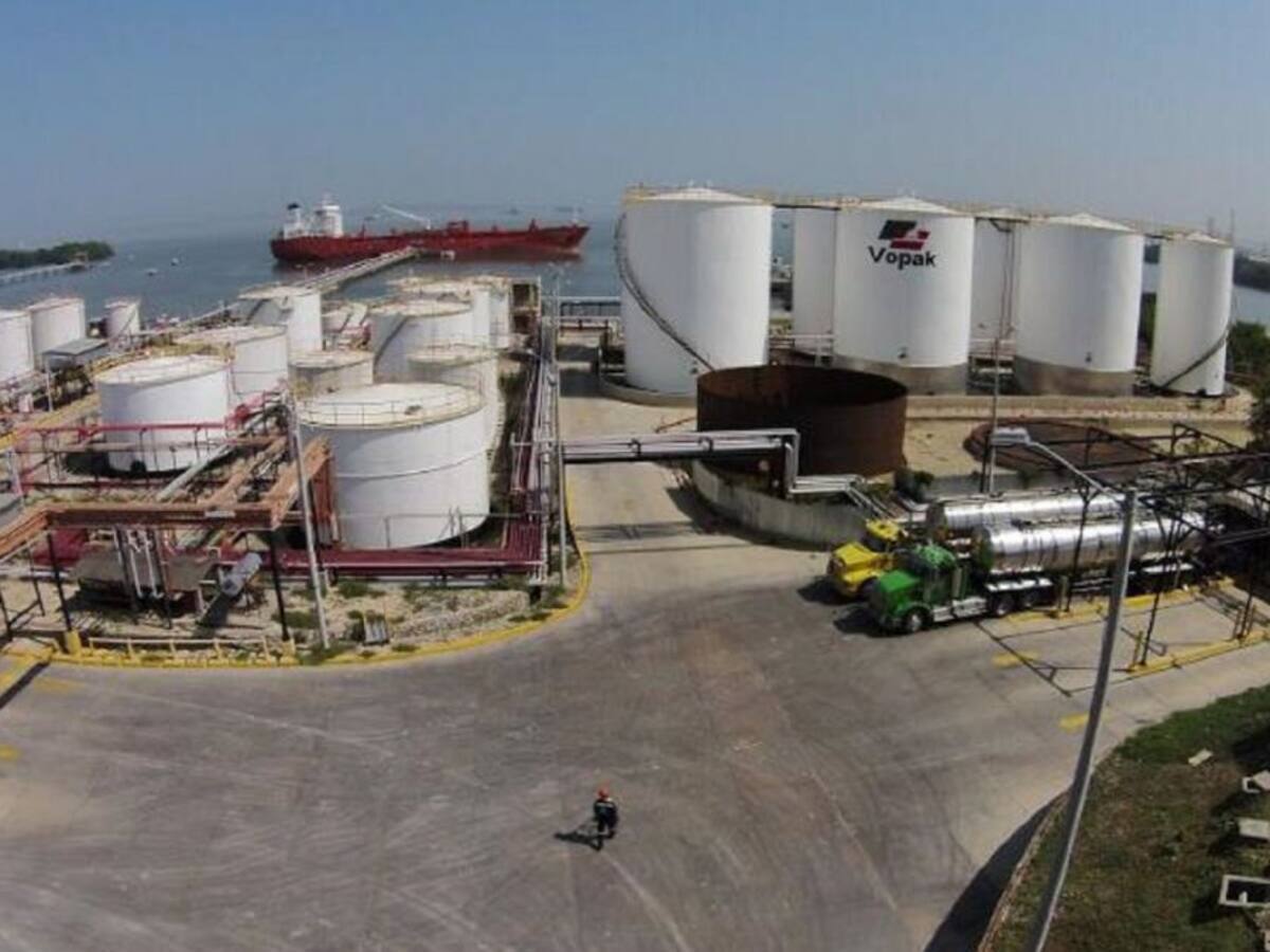 Inspeccionan almacenamiento de mercancías peligrosas en Cartagena