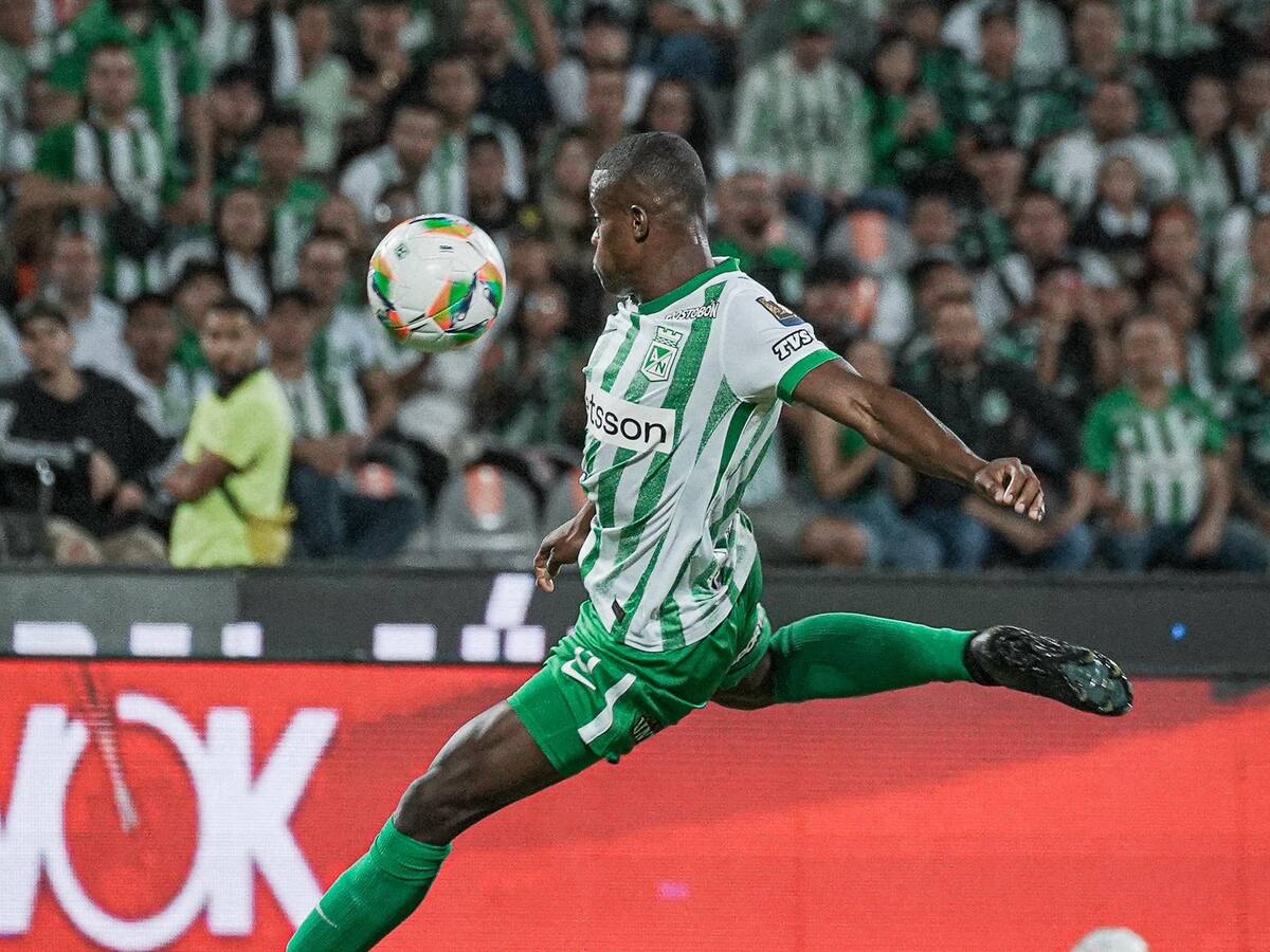 Atlético Nacional superó al Tolima y es líder parcial de la Liga