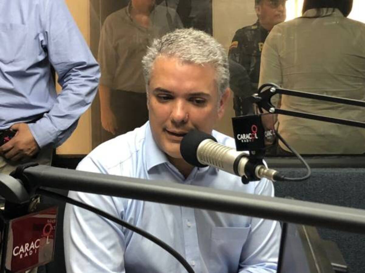 Duque reafirma su compromiso con el MIO y el tren de cercanías