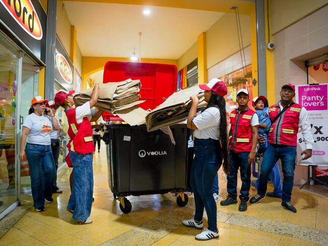 Reciclatón y Flashmob en el Centro Comercial Paseo de la Castellana