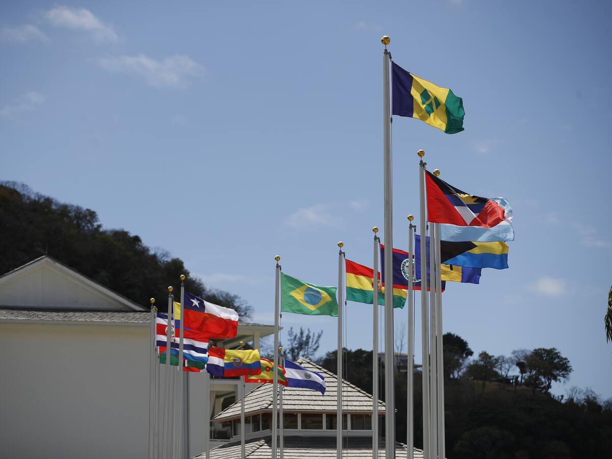 Inicia la cumbre de la CELAC mediada por líderes regionales de izquierda