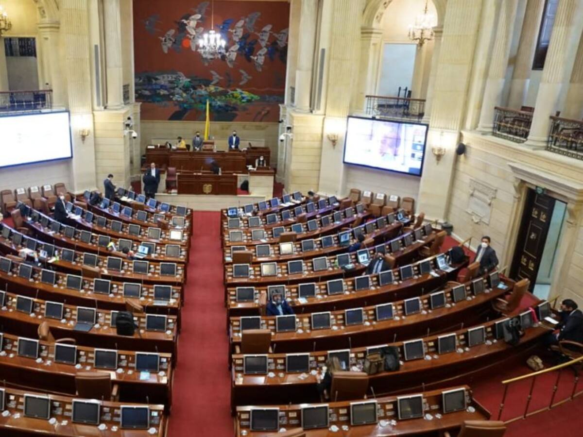 Comisión de Acusación de la Cámara definirá si reactiva caso Santos