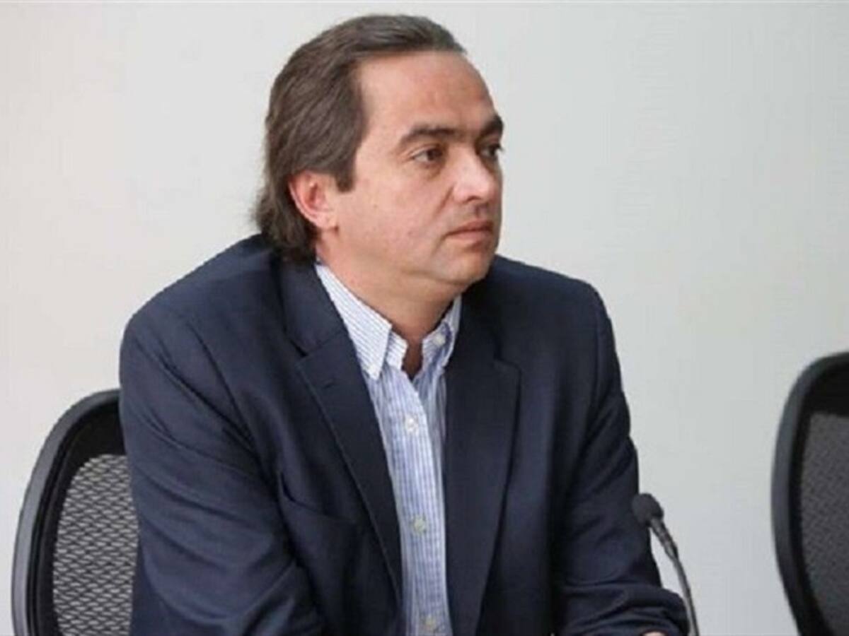 Reforma tributaria no gravará insumos del sector agropecuario: viceministro de Hacienda