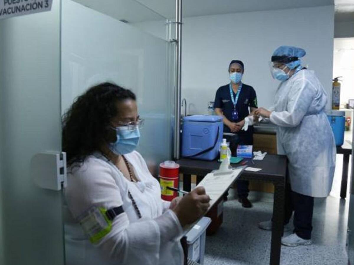 Nueva EPS hará simulacro de vacunación contra la COVID-19