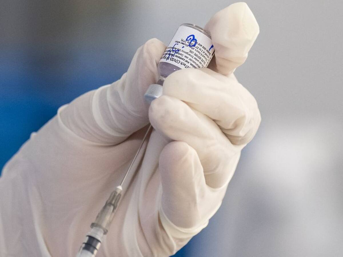 UCI que no está operando en Atlántico solicitó vacunación de 40 médicos