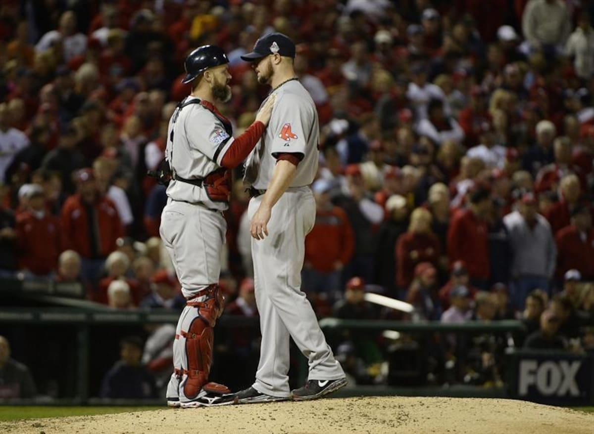 En el quinto juego derrotó a San Luis 3-1 en el Bush Stadium de los Cardenales, para poner la serie 3-2 a favor y continuar la serie en su patio, donde espera sellar el título de la Serie Mundial.