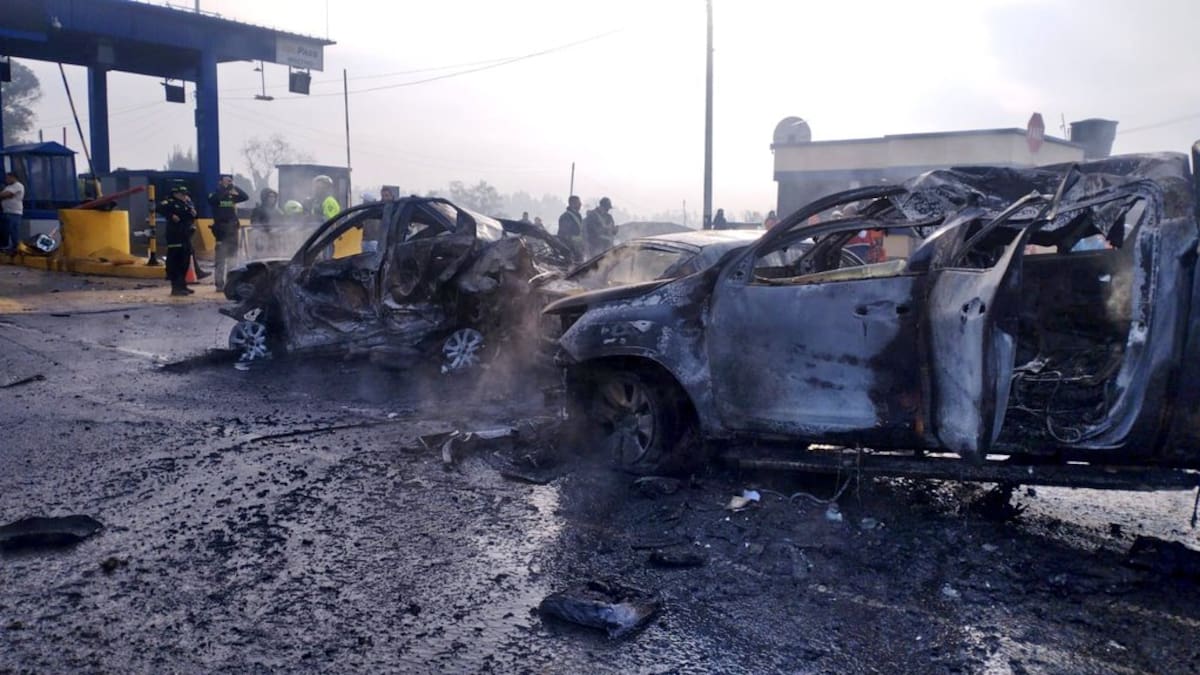 Medicina Legal identifica cinco fallecidos en accidente en peaje Casablanca de Zipaquirá