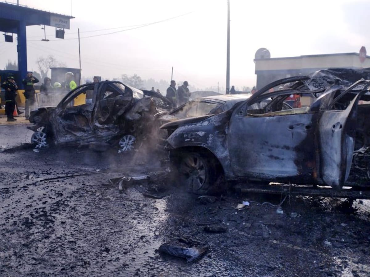 Medicina Legal identifica cinco fallecidos en accidente en peaje Casablanca de Zipaquirá