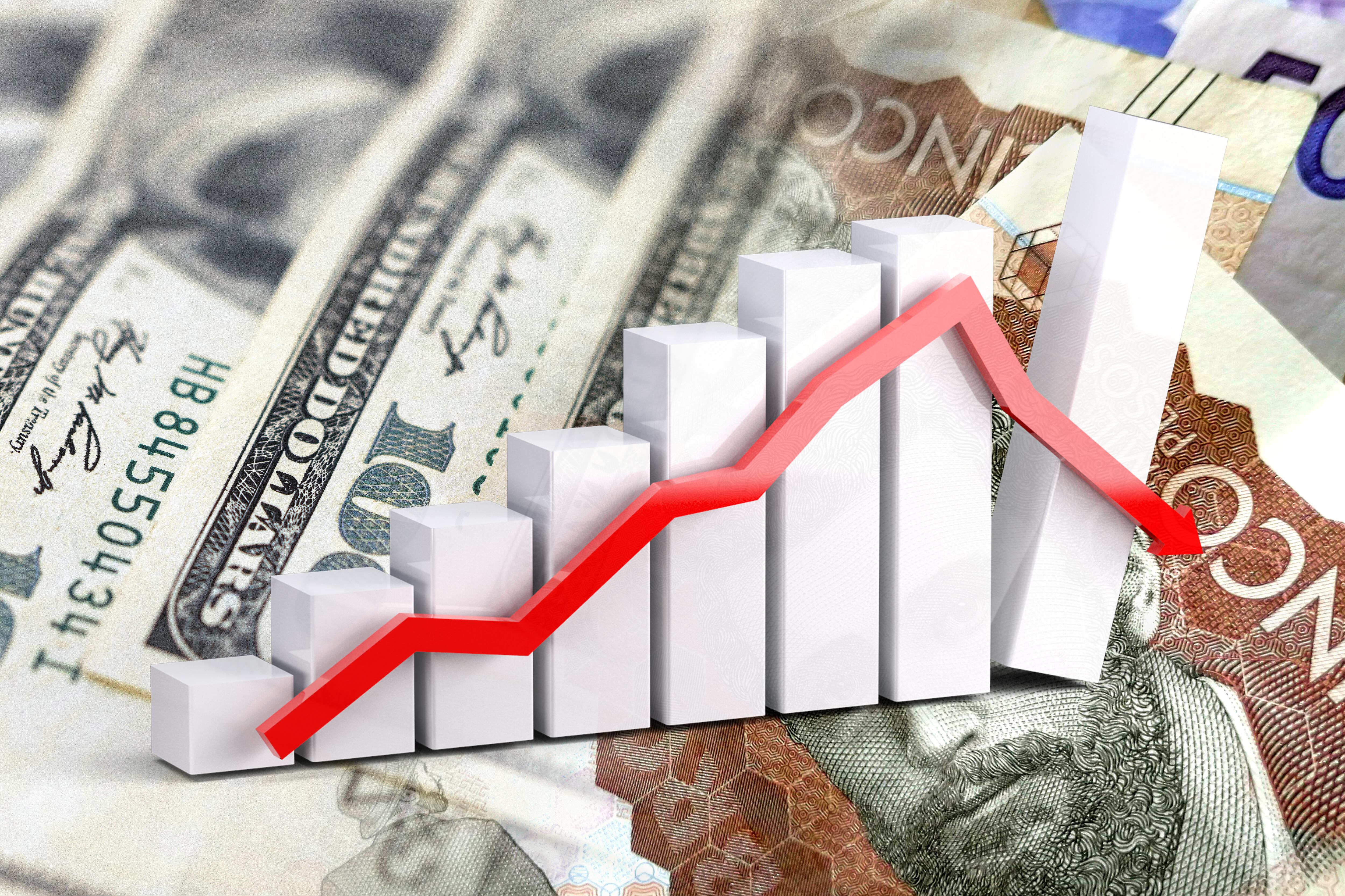 Pesos colombianos y dólares estadounidenses.
(Foto: Getty)