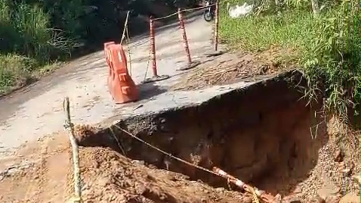 Amalfi y Anorí están incomunicados con Medellín por daños en la vía a causa de las fuertes lluvias