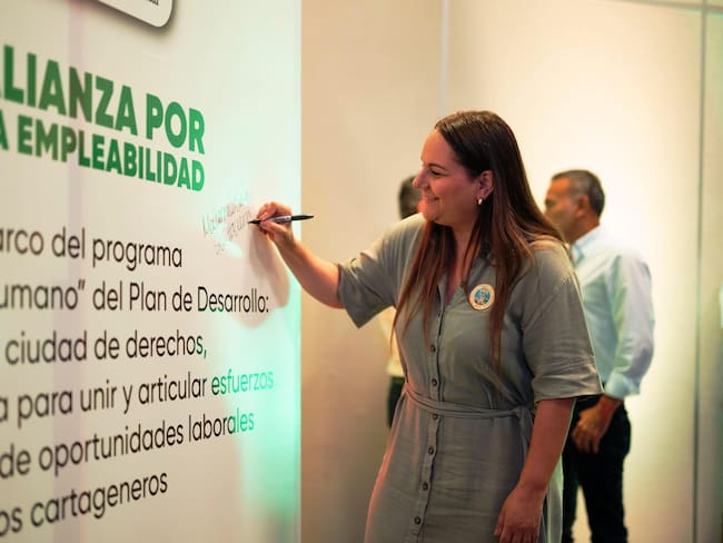 Alcaldía de Cartagena firma alianza por la empleabilidad
