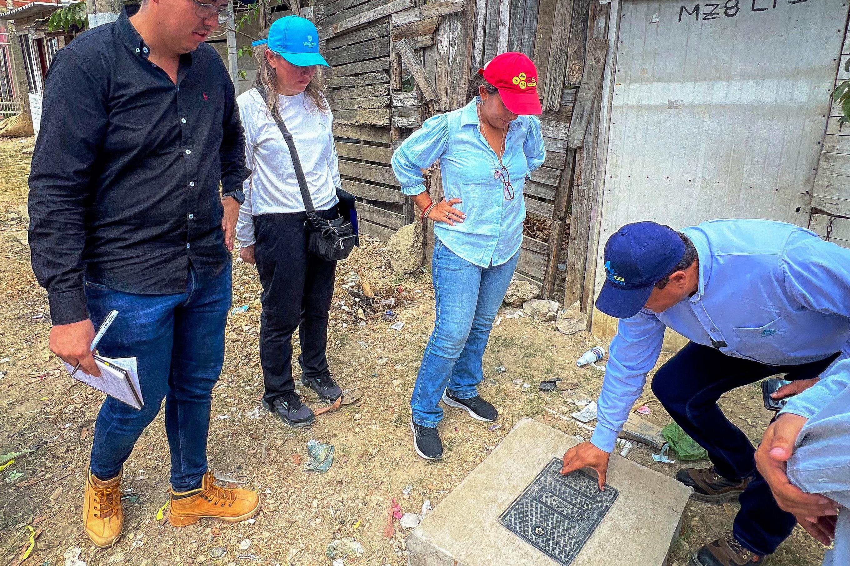 170 soluciones intradomiciliarias para Villa Hermosa garantizando servicios básicos