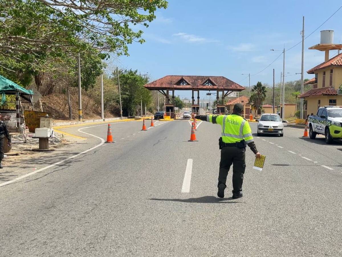 Policía estima 70 mil vehículos durante el puente festivo en vías de ingreso y salida en Cartagena