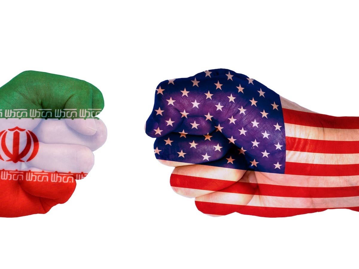 ¿Habría negociaciones entre EE.UU. e Irán tras la escalada militar? Experto responde