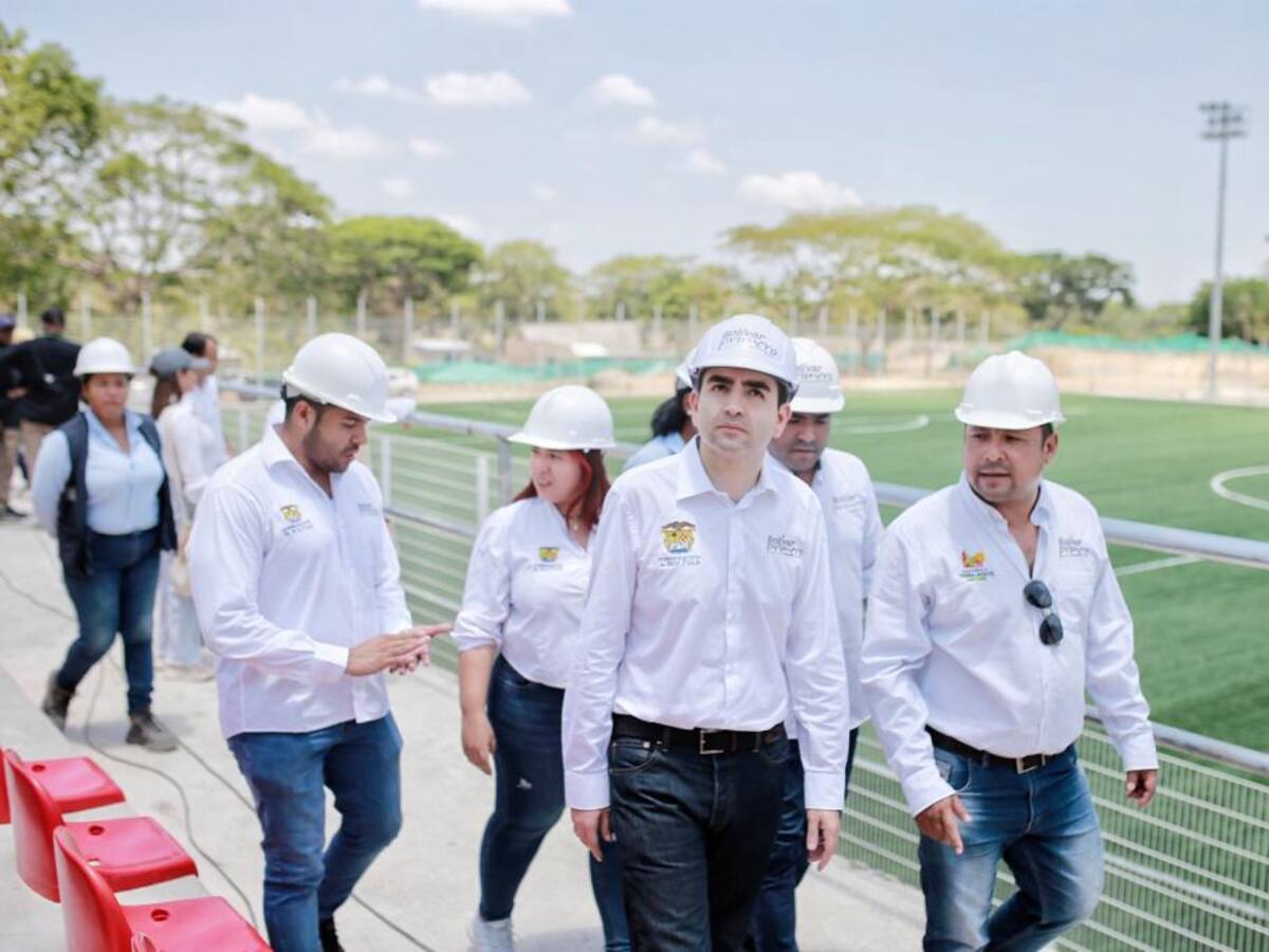 Gobernador de Bolívar inspeccionó trabajos en Mompox