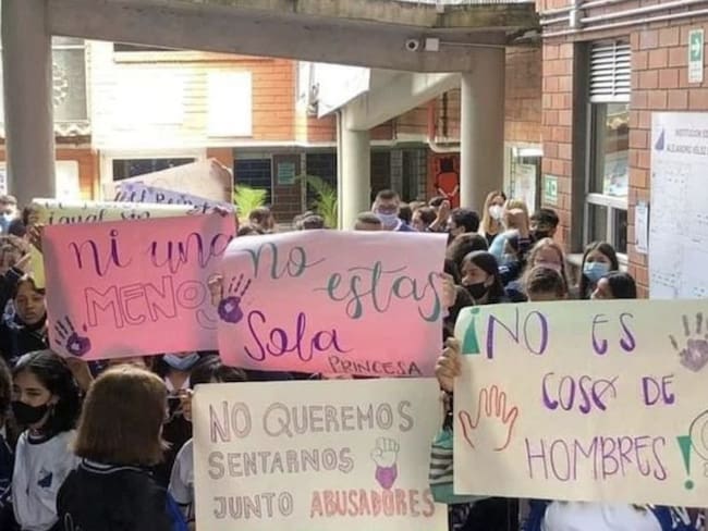 Denuncian caso de acoso sexual en la I.E. Alejandro Vélez en Envigado