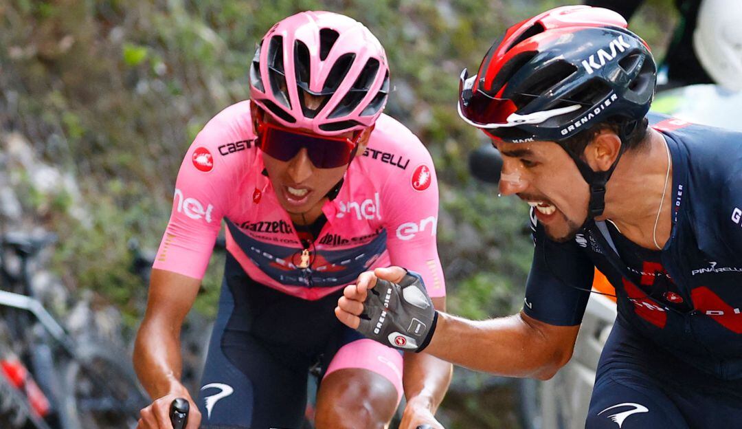 Gregario de lujo: Así motivo Daniel Martínez a Egan en un duro ascenso