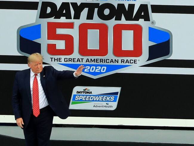 Donald Trump hizo historia, pero &quot;saló&quot; las 500 Millas de Daytona