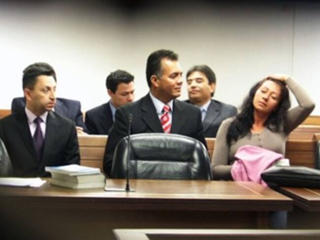 Piden investigar a juez que dejó en libertad a coroneles del caso grafitero