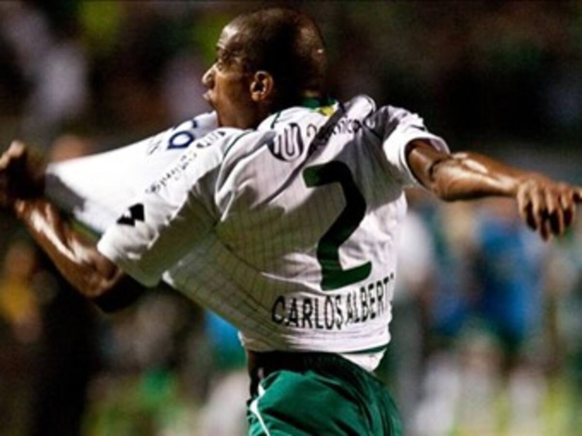 Goiás venció 2-1 a Palmeiras y es sorprendente finalista de la Copa Sudamericana