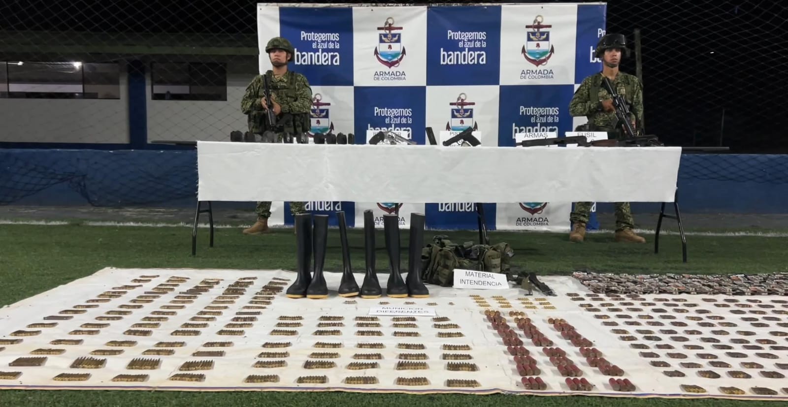 Depósito de armas del Clan del Golfo en Chocó. Foto: Armada Nacional.