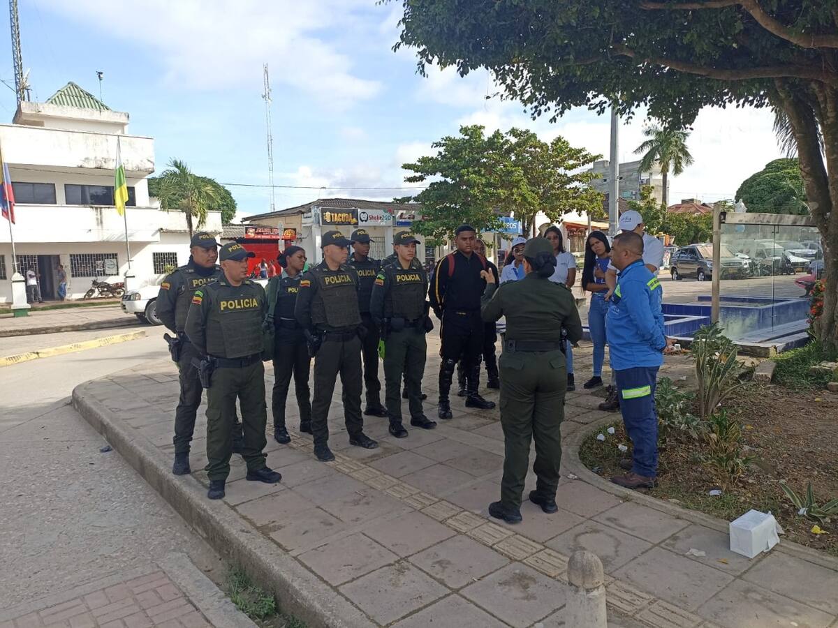 Afinia, Policía y comunidad conforman red de apoyo contra robo de cables en Bolívar