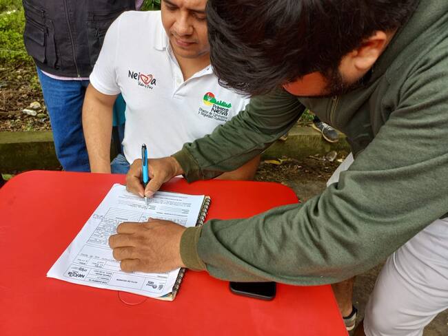 Tres puntos se establecieron entres las autoridades y comunidad para levantar la protestas que duró 24 horas.