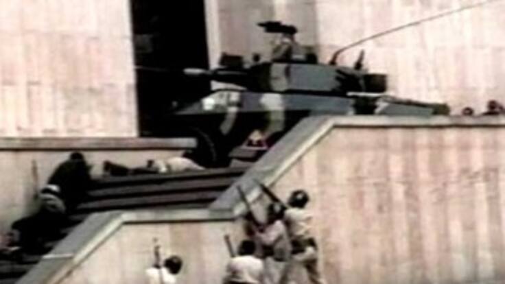 Luis Alberto Gil dice que está dispuesto a someterse a un juicio por el Holocausto del Palacio de Justicia