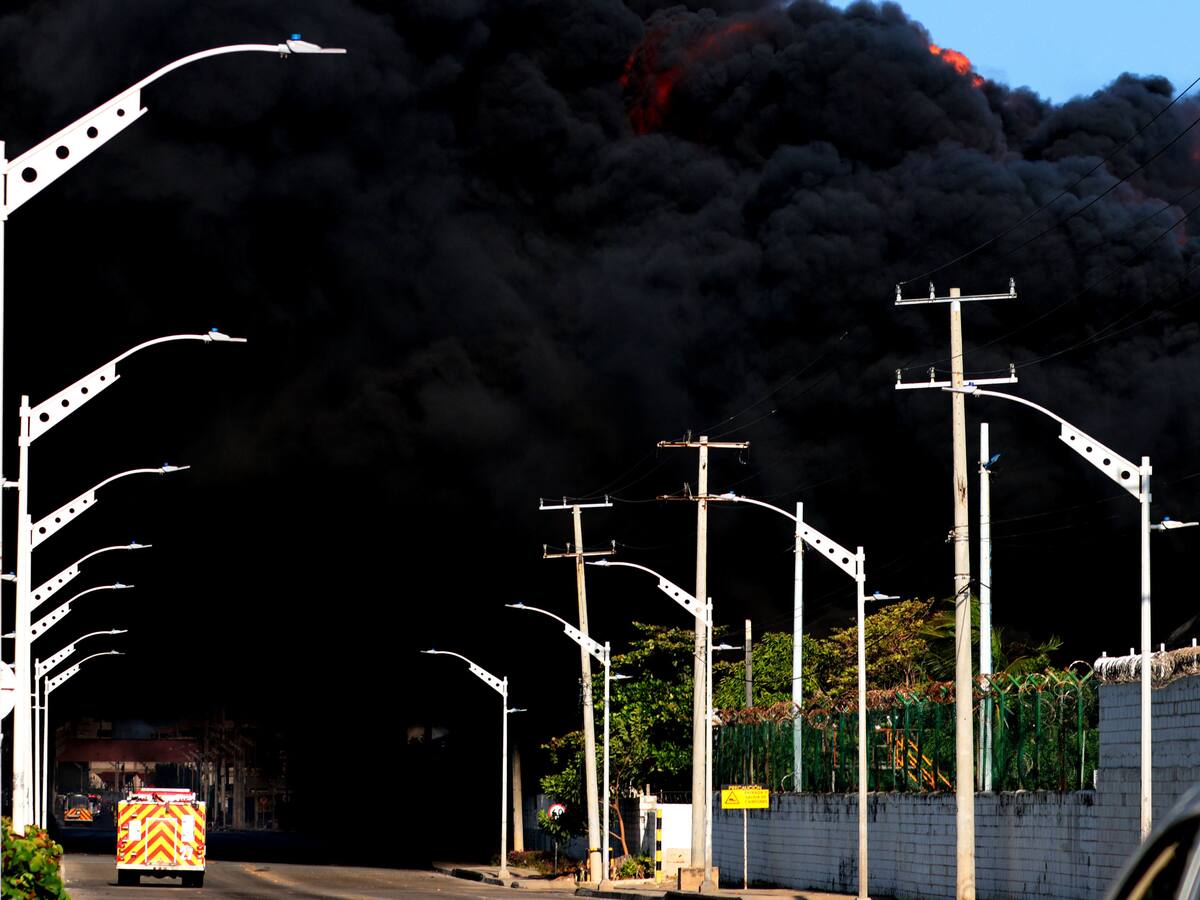 Hija de bombero víctima de incendio: mi papá es un héroe y ahora represento su lema