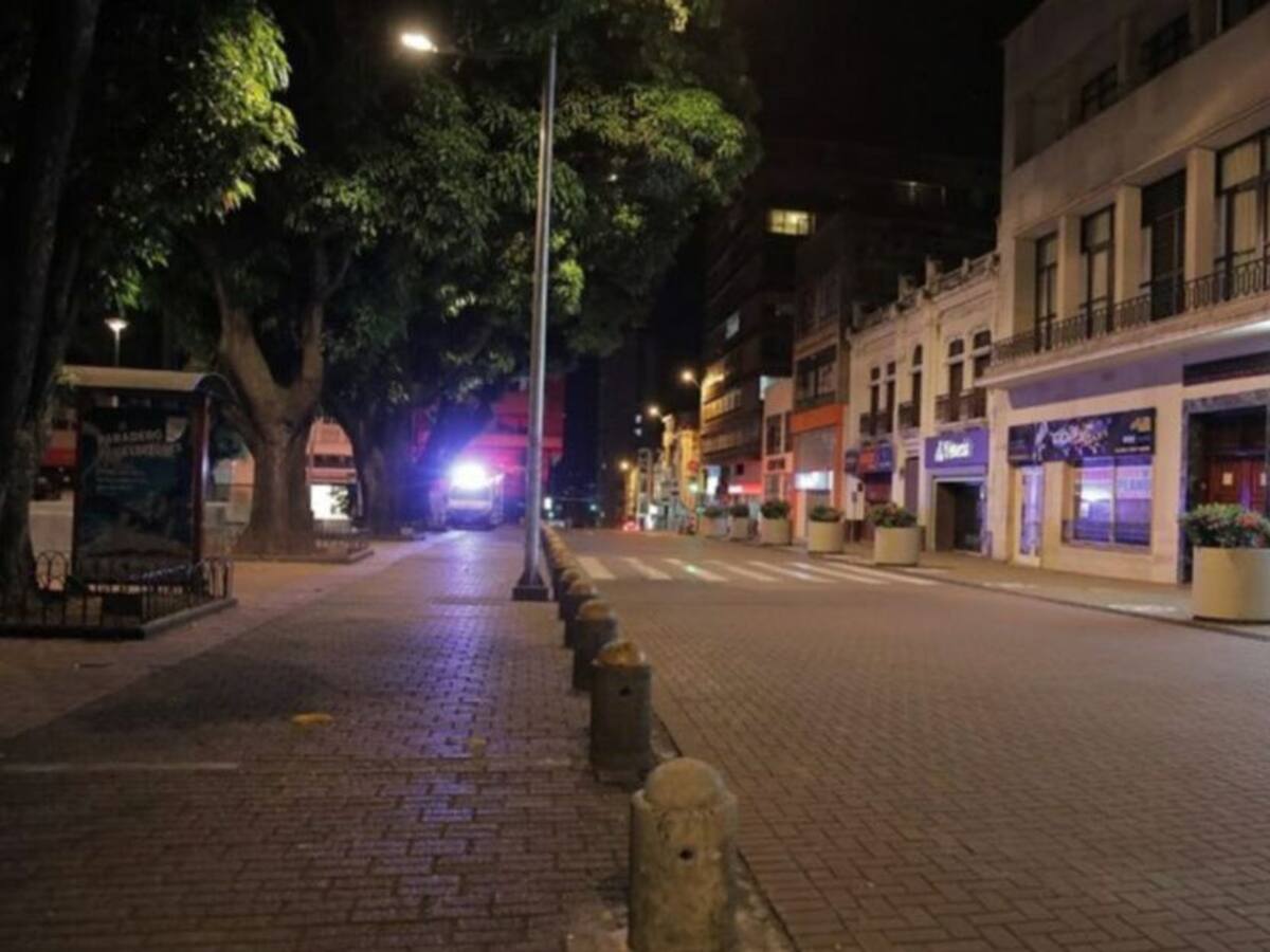 Alcalde de Pereira criticó el horario del actual toque de queda
