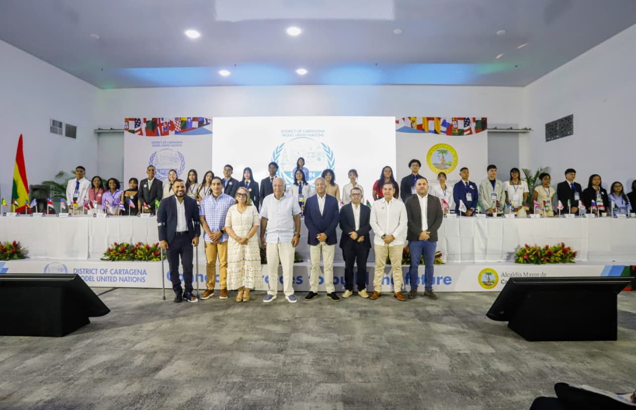 Más de 400 estudiantes participan en la DICMUN Cartagena 2026. // Alcaldía de Cartagena