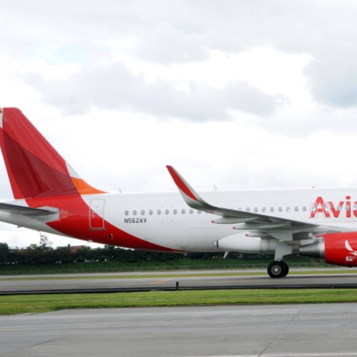 Avianca inicia vuelos directos entre Medellín y Guayaquil y entre Bogotá y La Habana
