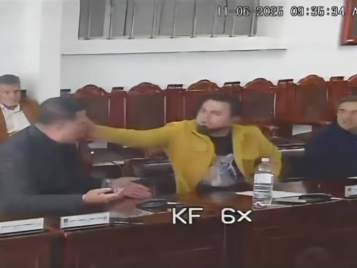 Concejales de Pasto se fueron a los golpes en plena sesión