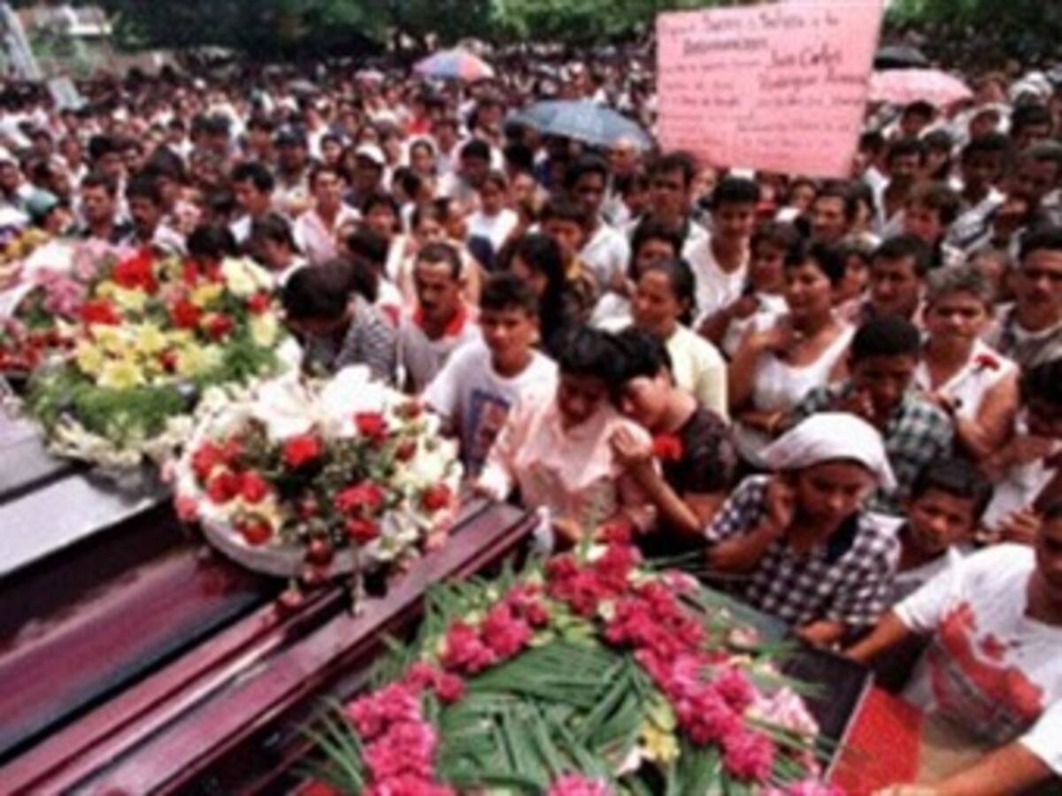 La Fiscalía citó a seis familiares de las víctimas de la masacre de Mapiripán