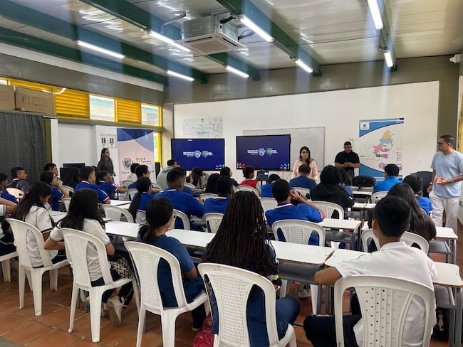 Aún hay cupos: siguen abiertas las matrículas en los 148 colegios oficiales del Valle